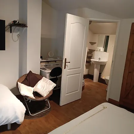 43 Rue Des Quarts Menesplet