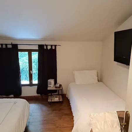 43 Rue Des Quarts 3* Menesplet