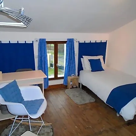 43 Rue Des Quarts Ménesplet