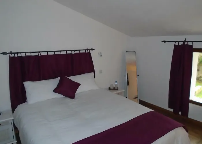 43 Rue Des Quarts Bed & Breakfast 3*